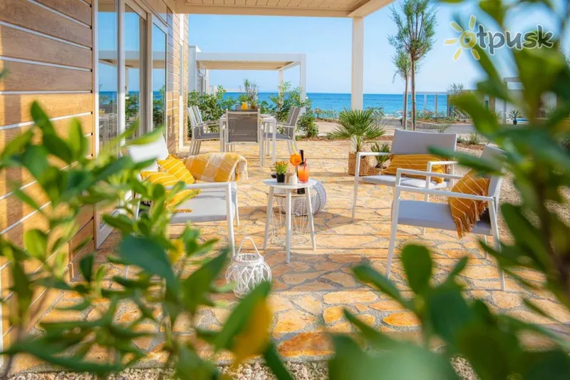 Фото отеля Terra Park Phalaris 4* о. Паг Хорватия экстерьер и бассейны