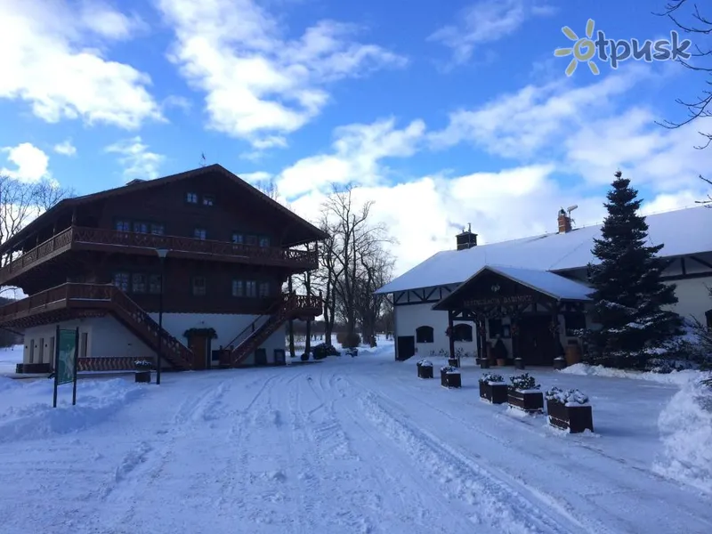 Фото отеля Dworzysko Hotel 3* Ястшембе-Здруй Польша экстерьер и бассейны