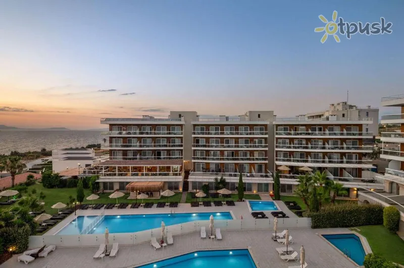 Фото отеля La Quinta by Wyndham Cesme 4* Чешме Турция экстерьер и бассейны