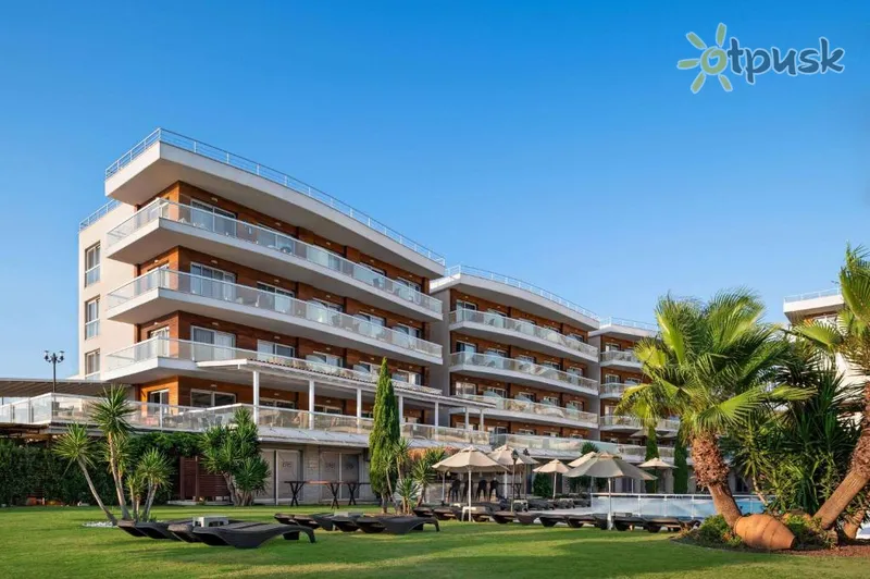 Фото отеля La Quinta by Wyndham Cesme 4* Чешме Турция экстерьер и бассейны