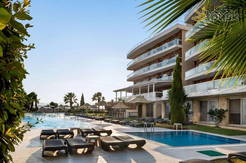 Фото отеля La Quinta by Wyndham Cesme 4* Чешме Турция экстерьер и бассейны