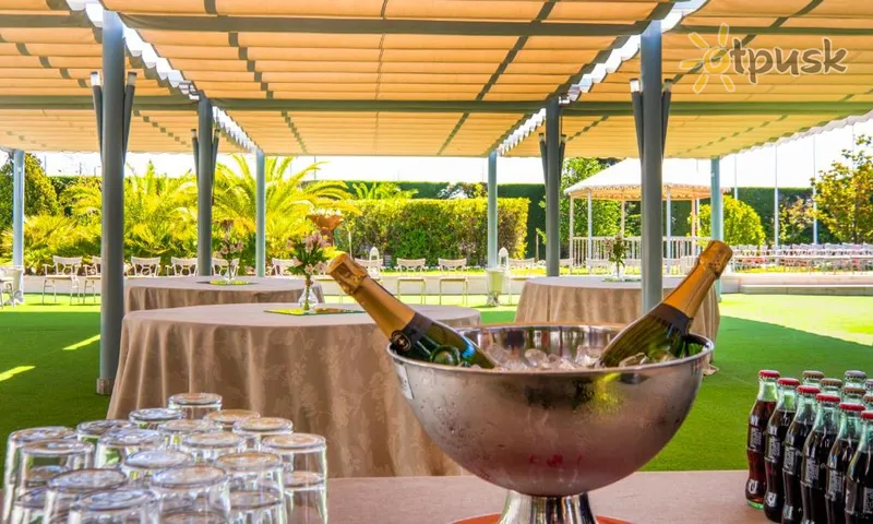 Фото отеля Attica21 Las Rozas 4* Мадрид Испания бары и рестораны
