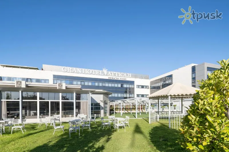 Фото отеля Attica21 Las Rozas 4* Мадрид Испания экстерьер и бассейны