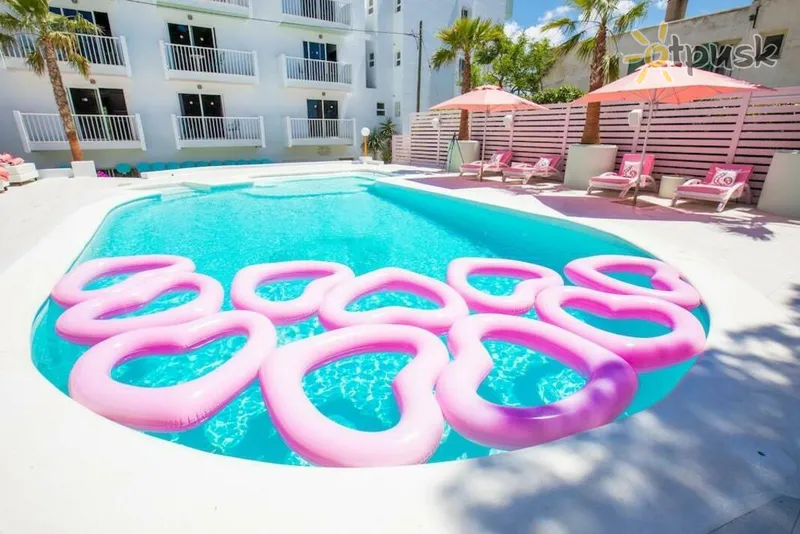 Фото отеля Wi-Ki-Woo Boutique Aparthotel 2* о. Ибица Испания экстерьер и бассейны