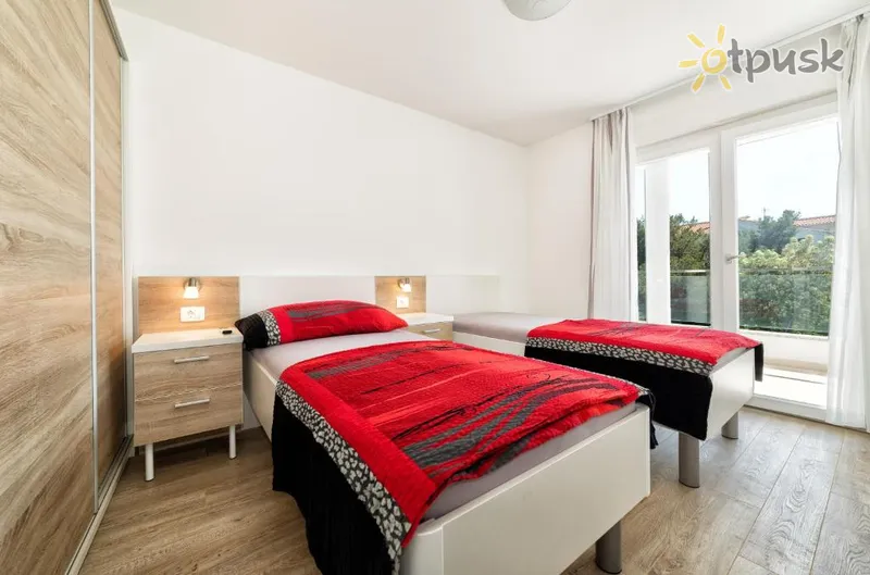 Фото отеля Buzov Holiday Home 4* Vodice Kroatija numeriai