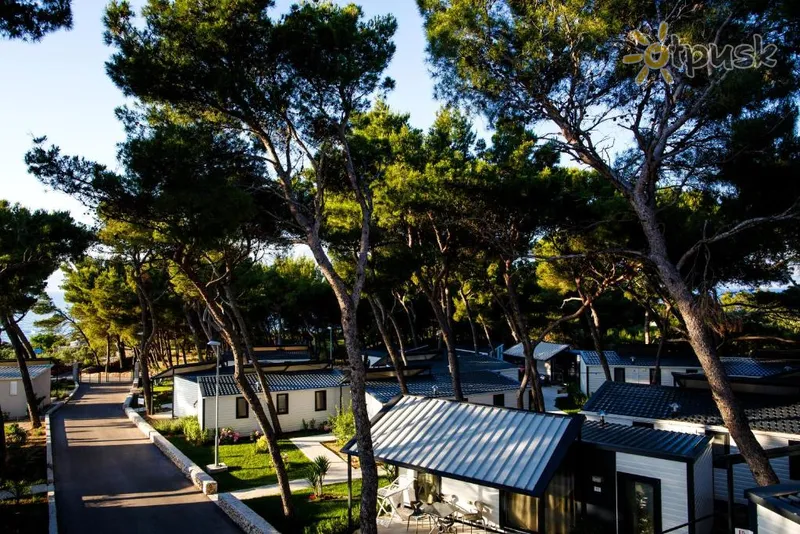 Фото отеля Waterman Beach Village 4* apie. Bračas Kroatija išorė ir baseinai