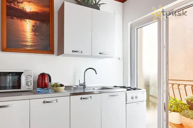Фото отеля Slavka Willa 3* Макарска Хорватия экстерьер и бассейны
