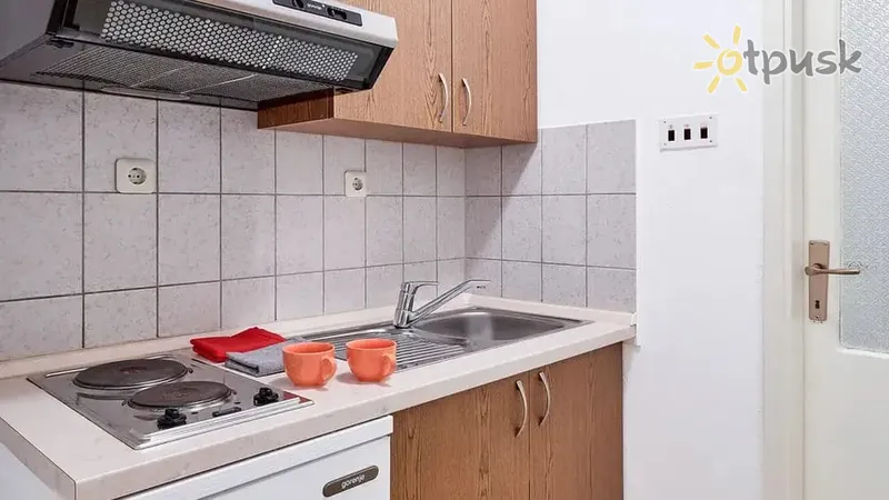 Фото отеля Nevenka 3* Макарска Хорватия экстерьер и бассейны