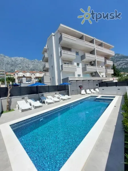 Фото отеля Nova Villa 3* Макарска Хорватия экстерьер и бассейны