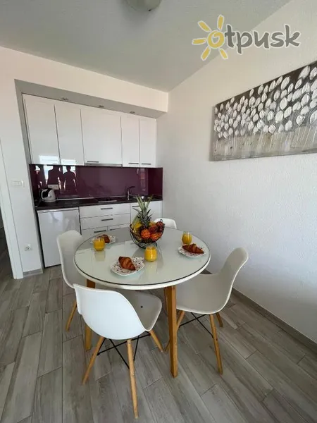 Фото отеля Nova Villa 3* Макарска Хорватия экстерьер и бассейны