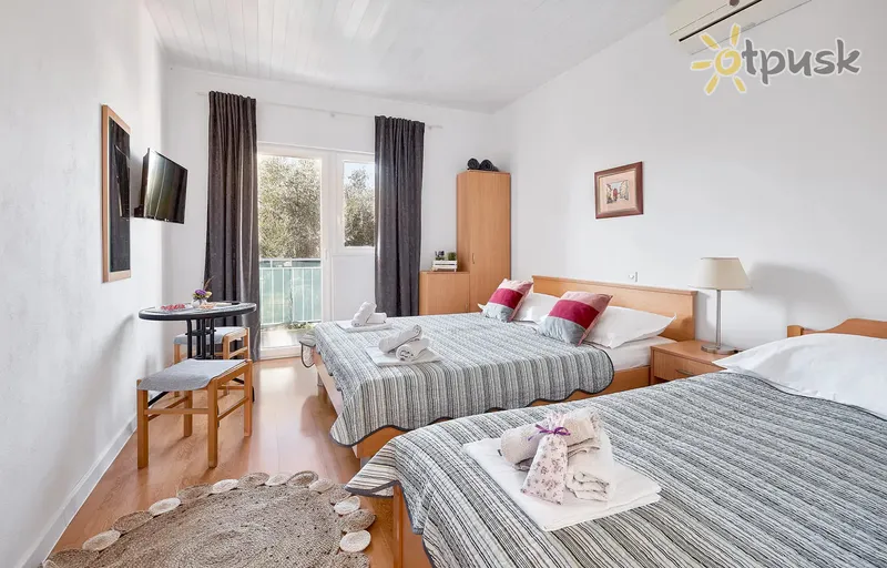 Фото отеля Vesela Villa 3* Макарска Хорватия