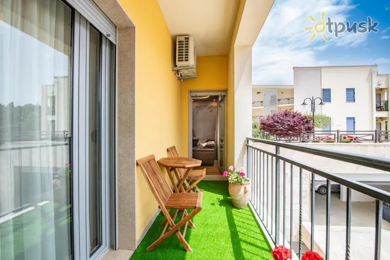 Фото отеля MS Katunjanin Apart Hotel 4* Herceg Novi Melnkalne ārpuse un baseini
