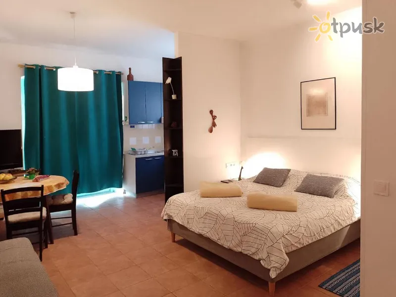 Фото отеля Jugo & Bura Apartments 3* Omis Horvātija ārpuse un baseini