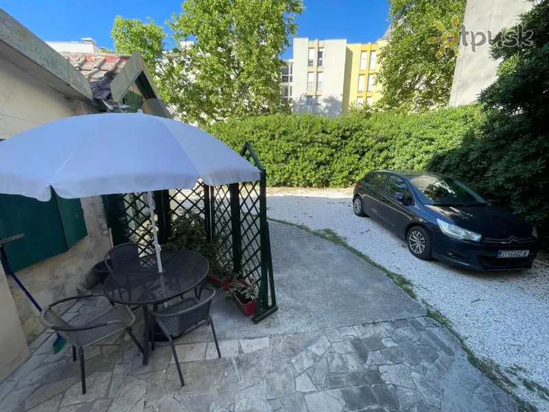 Фото отеля Jugo & Bura Apartments 3* Omis Horvātija ārpuse un baseini