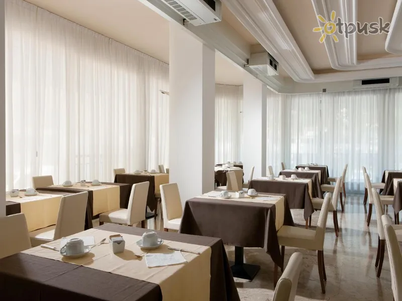 Фото отеля Croce di Malta Hotel 4* Лидо Ди Езоло Италия экстерьер и бассейны