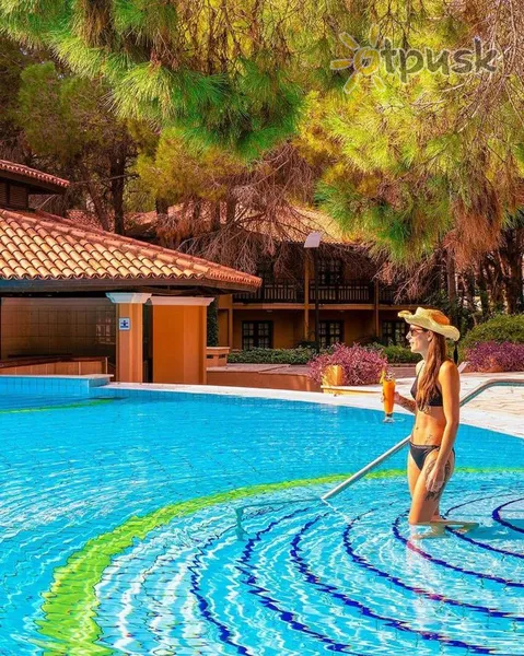 Фото отеля Asteria Family Resort Belek 5* Belek Turcija ārpuse un baseini