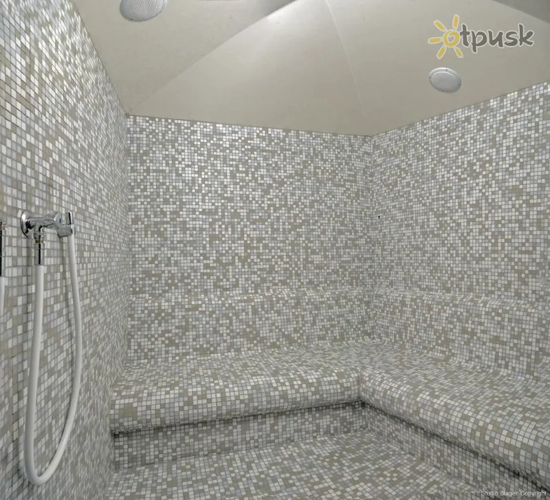 Фото отеля Priska Med Luxury Rooms 4* Сплит Хорватия экстерьер и бассейны