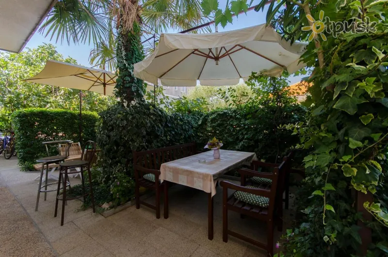Фото отеля Amalija Apр 3* Vodice Kroatija išorė ir baseinai