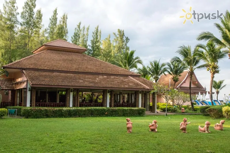 Фото отеля Lanta Casuarina 3* Краби Таиланд экстерьер и бассейны