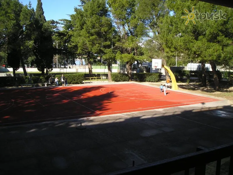 Фото отеля Marieta Apartments 3* Makarska Horvātija ārpuse un baseini