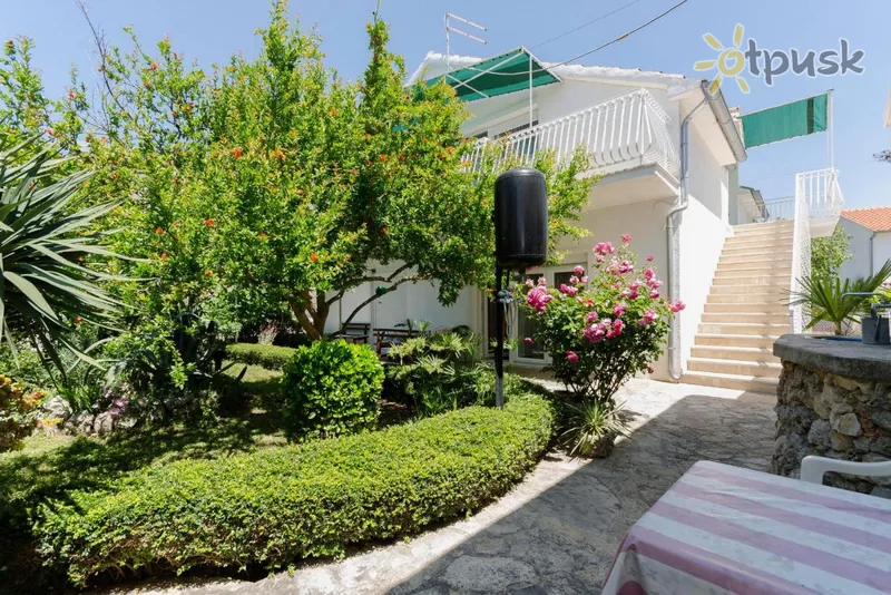 Фото отеля Mirjana Blue Beach Apartments 3* Vodice Kroatija išorė ir baseinai
