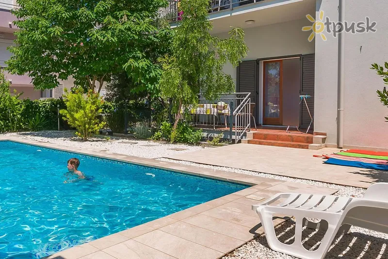 Фото отеля Ljiljana Apartments 3* Оміш Хорватія екстер'єр та басейни