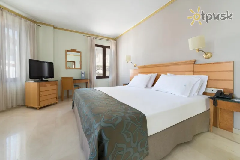 Фото отеля Eurostars Maimonides 3* Андалусія Іспанія екстер'єр та басейни