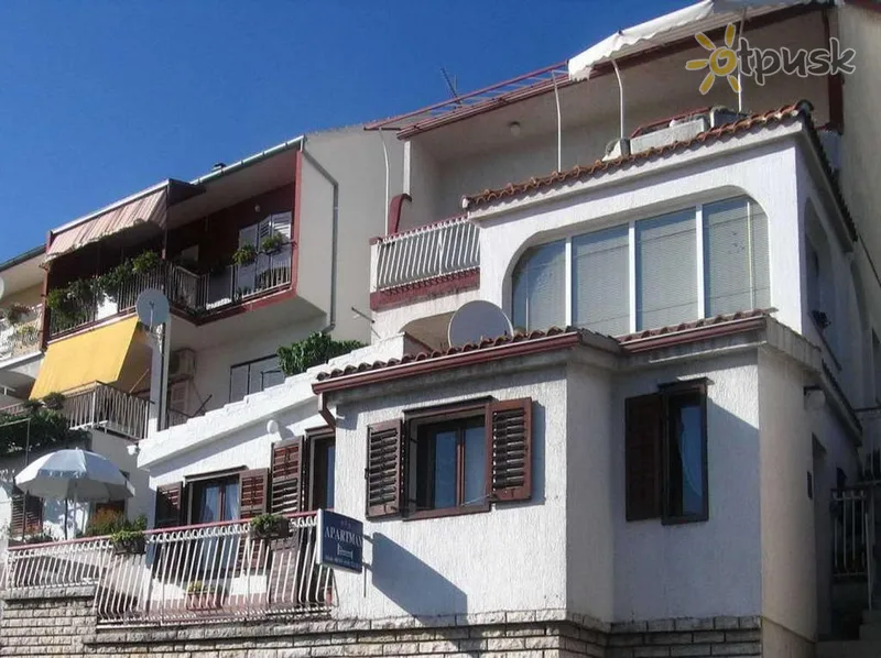 Фото отеля Madlena Apartments 3* Шибеник Хорватія екстер'єр та басейни