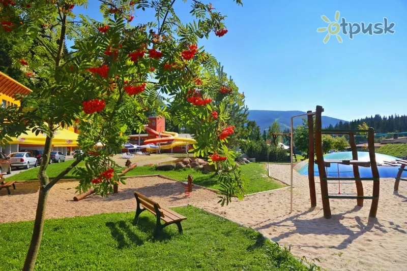 Фото отеля Aquapark Szpindlerowy Mlyn 3* Spindlerovs Mlins Čehu ārpuse un baseini