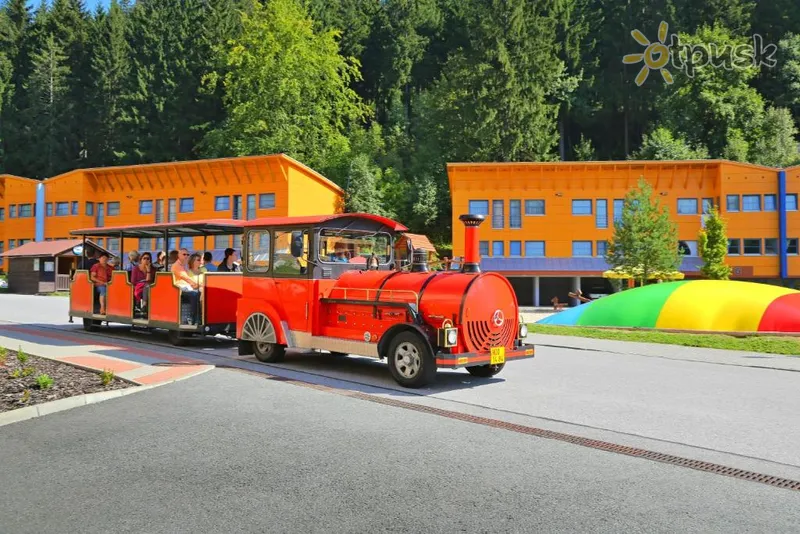 Фото отеля Aquapark Szpindlerowy Mlyn 3* Spindlerovs Mlins Čehu ārpuse un baseini