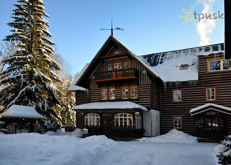 Фото отеля Tri Ruze Hotel 3* Spindlerovs Mlins Čehu ārpuse un baseini