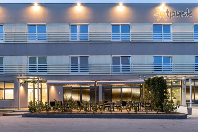 Фото отеля Dalmina 4* Спліт Хорватія екстер'єр та басейни