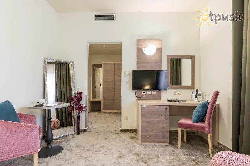 Фото отеля Dalmina 4* Спліт Хорватія екстер'єр та басейни