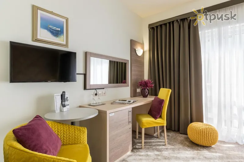 Фото отеля Dalmina 4* Спліт Хорватія екстер'єр та басейни