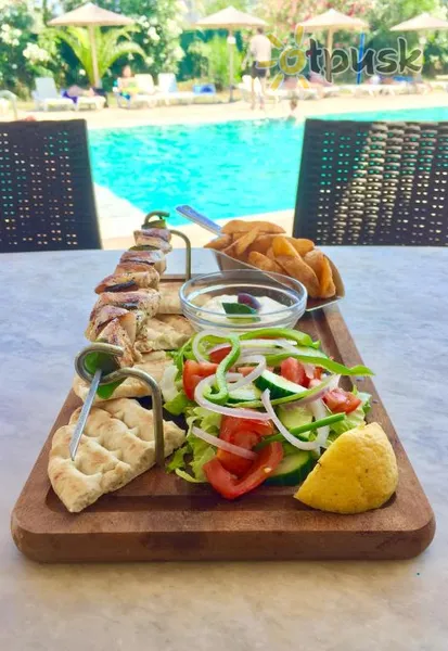 Фото отеля Koulouris Beach Hotel 3* о. Корфу Греція екстер'єр та басейни