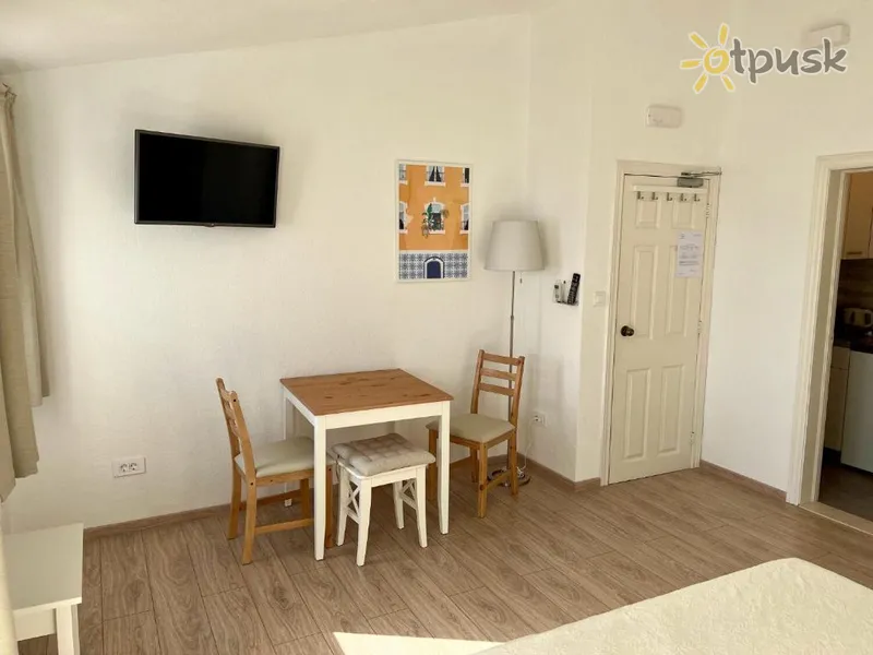 Фото отеля Via Apartment 3* Брело Хорватія екстер'єр та басейни