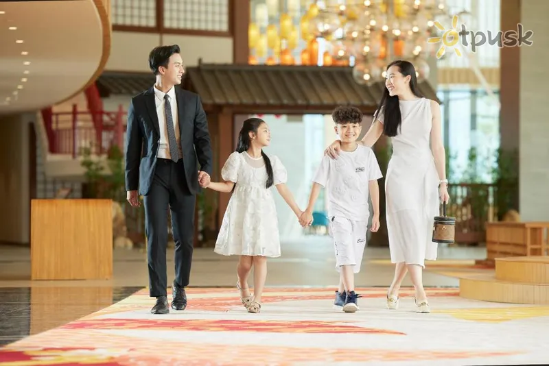 Фото отеля Da Nang-Mikazuki Japanese Resorts & Spa 5* Дананг Вьетнам экстерьер и бассейны