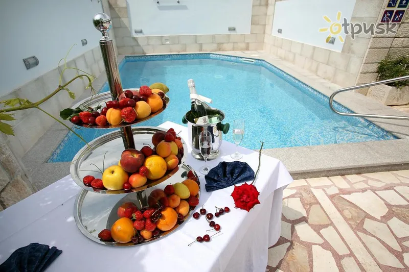 Фото отеля Rustica Dalmatia Villa 4* Трогир Хорватия экстерьер и бассейны