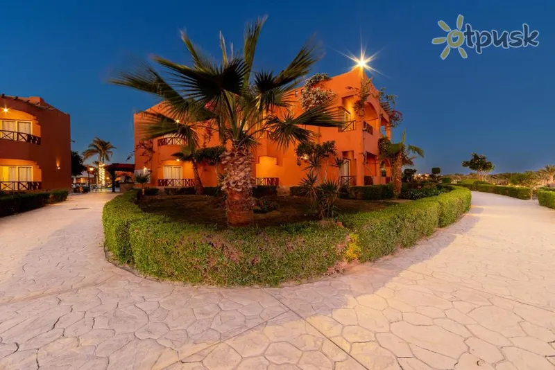 Фото отеля Soulotel Emerald Resort & Spa 5* Марса Алам Египет экстерьер и бассейны