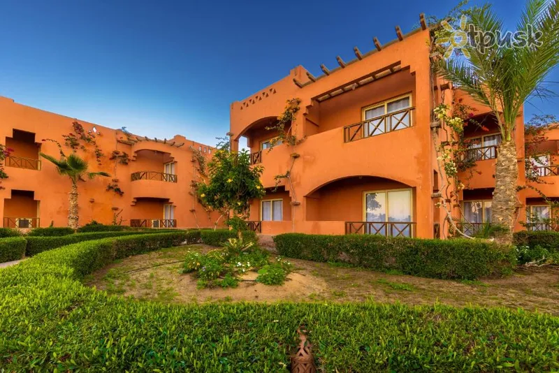 Фото отеля Soulotel Emerald Resort & Spa 5* Марса Алам Египет экстерьер и бассейны