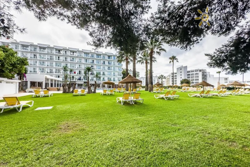 Фото отеля Thb San Fermin Hotel 3* Коста Дель Соль Испания экстерьер и бассейны