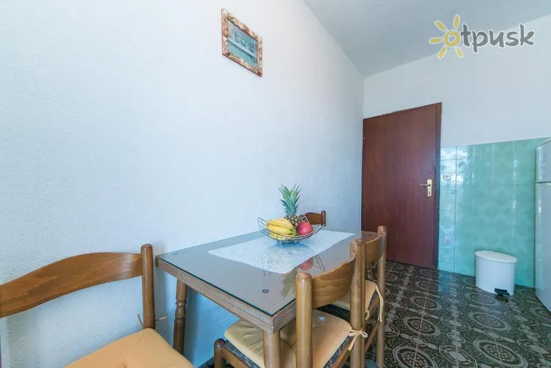 Фото отеля Robert Apartments 3* Брела Хорватия номера