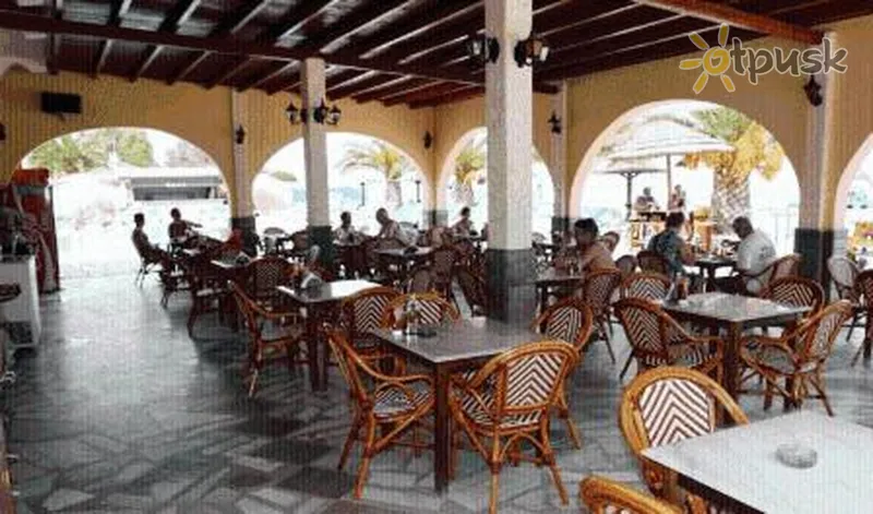 Фото отеля Lemon Grove Hotel 2* о. Корфу Греция бары и рестораны