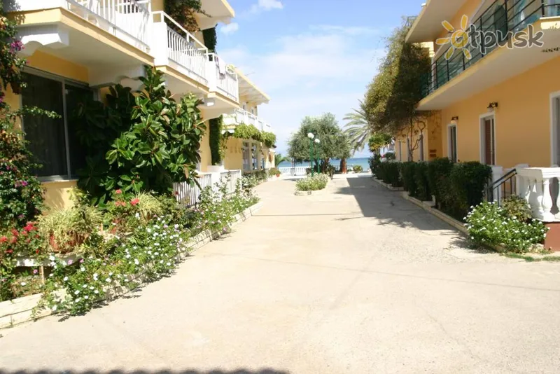 Фото отеля Lemon Grove Hotel 2* о. Корфу Греция экстерьер и бассейны