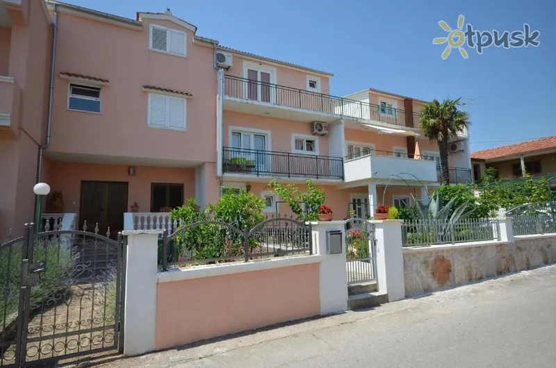 Фото отеля Zinka Apartments & Room 3* Водице Хорватия экстерьер и бассейны