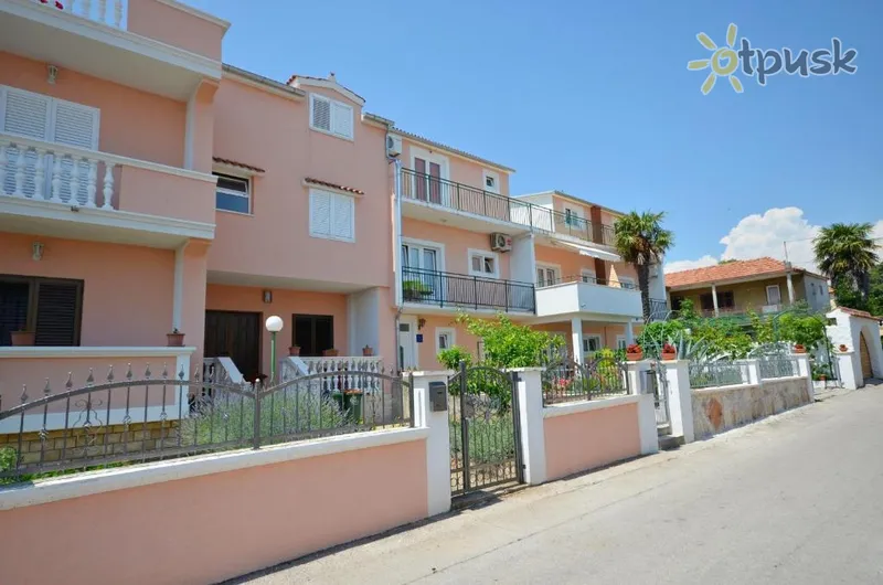 Фото отеля Zinka Apartments & Room 3* Водице Хорватия экстерьер и бассейны