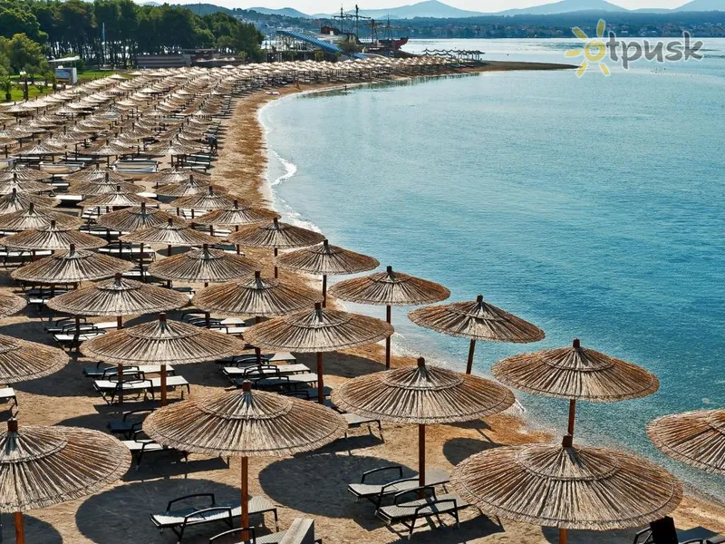 Фото отеля Amadria Park Apartments 4* Шибеник Хорватія пляж