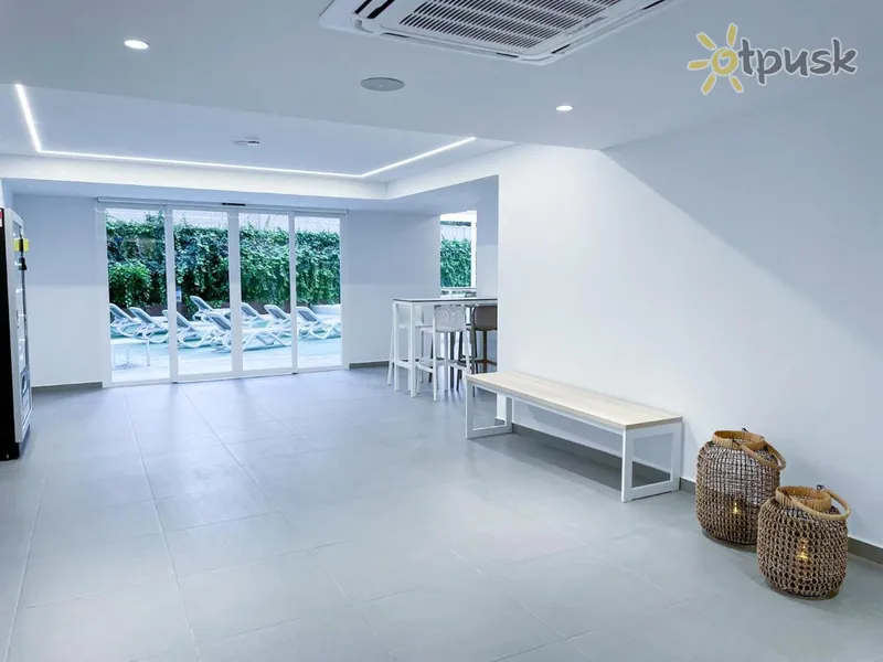 Фото отеля One Apartments By Mc 3* Коста Бланка Испания лобби и интерьер
