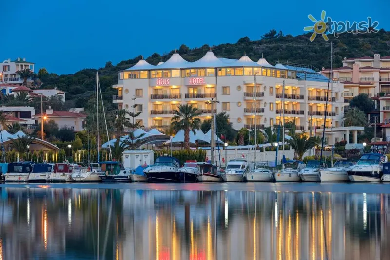 Фото отеля Sisus Marina Hotel 4* Чешме Туреччина екстер'єр та басейни