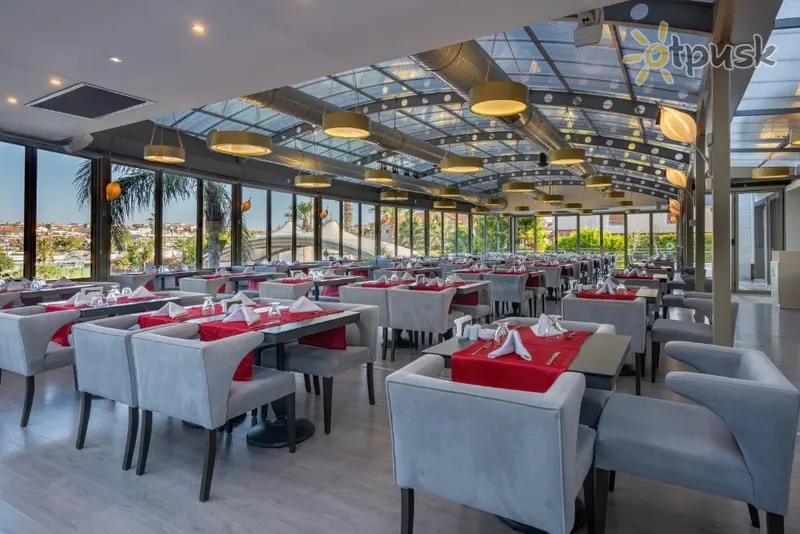 Фото отеля Sisus Marina Hotel 4* Чешме Туреччина бари та ресторани